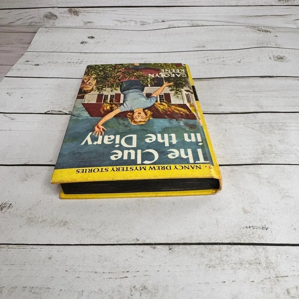 The Clue in the Diary Carolyn Keene 1962 Revised Edition Nancy‎ Drew Mystery